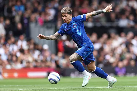 ماريسكا: إنزو فيرنانديز سيبقى في تشيلسي الموسم المقبل